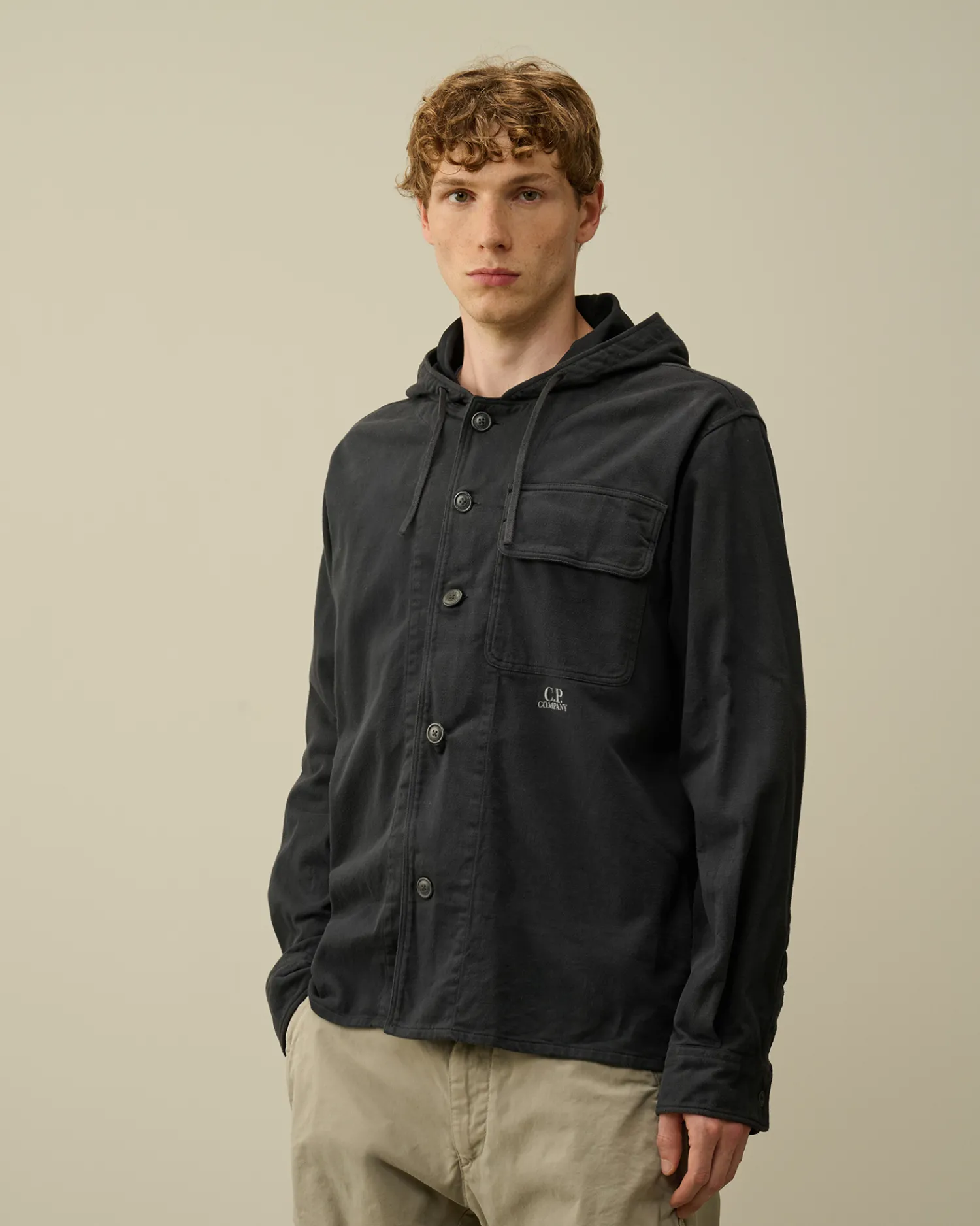 C.P. Company Overshirt>Armored Stretch Satin Hooded Buttoned Overshirt Black Sand