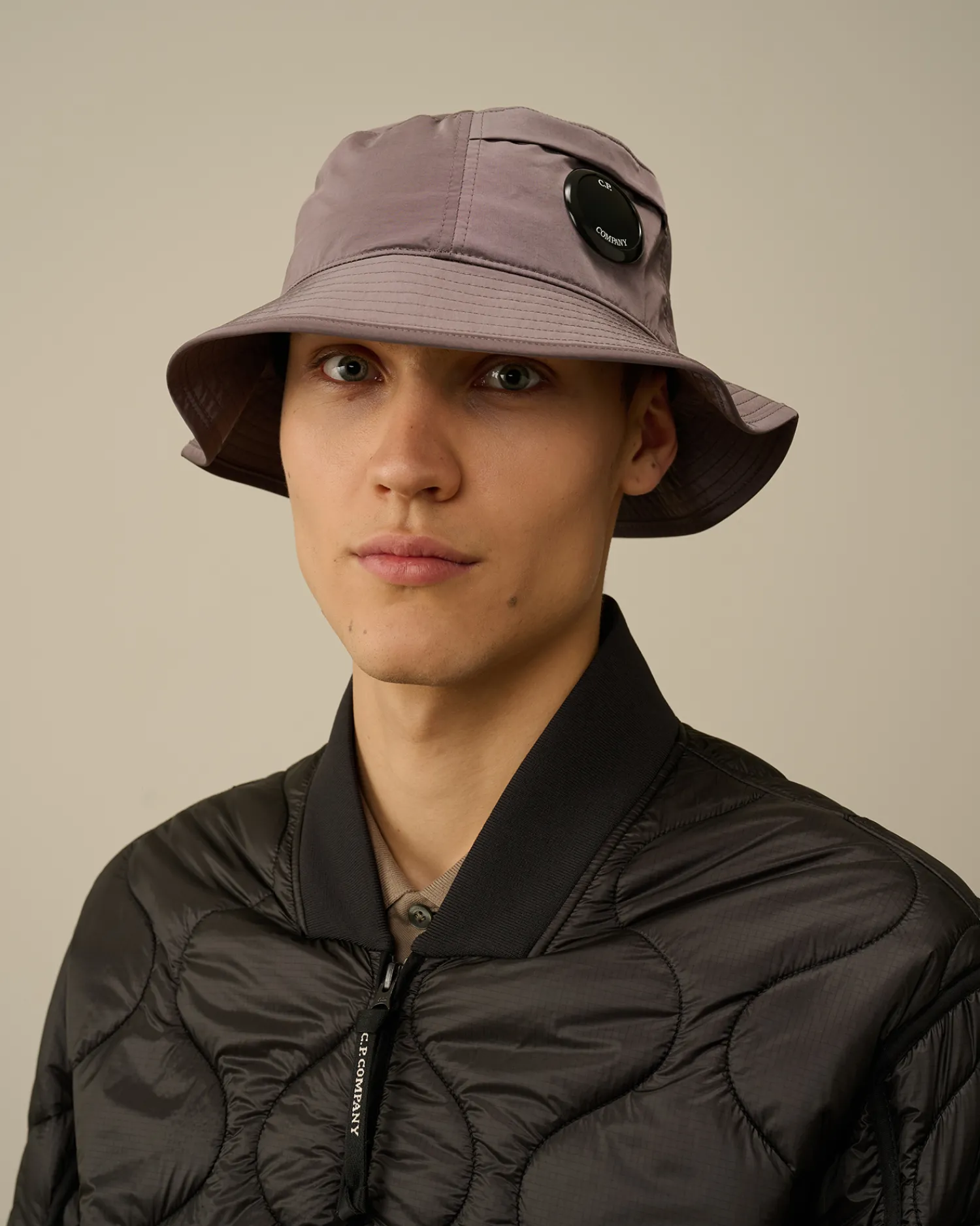 C.P. Company Cappelli>Chrome-R Bucket Hat Boulevard – Violet