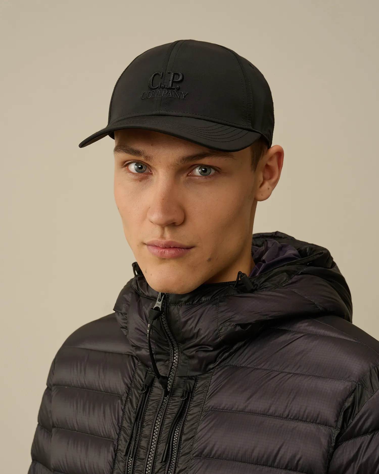 C.P. Company Cappelli>Chrome-R Logo Cap Black