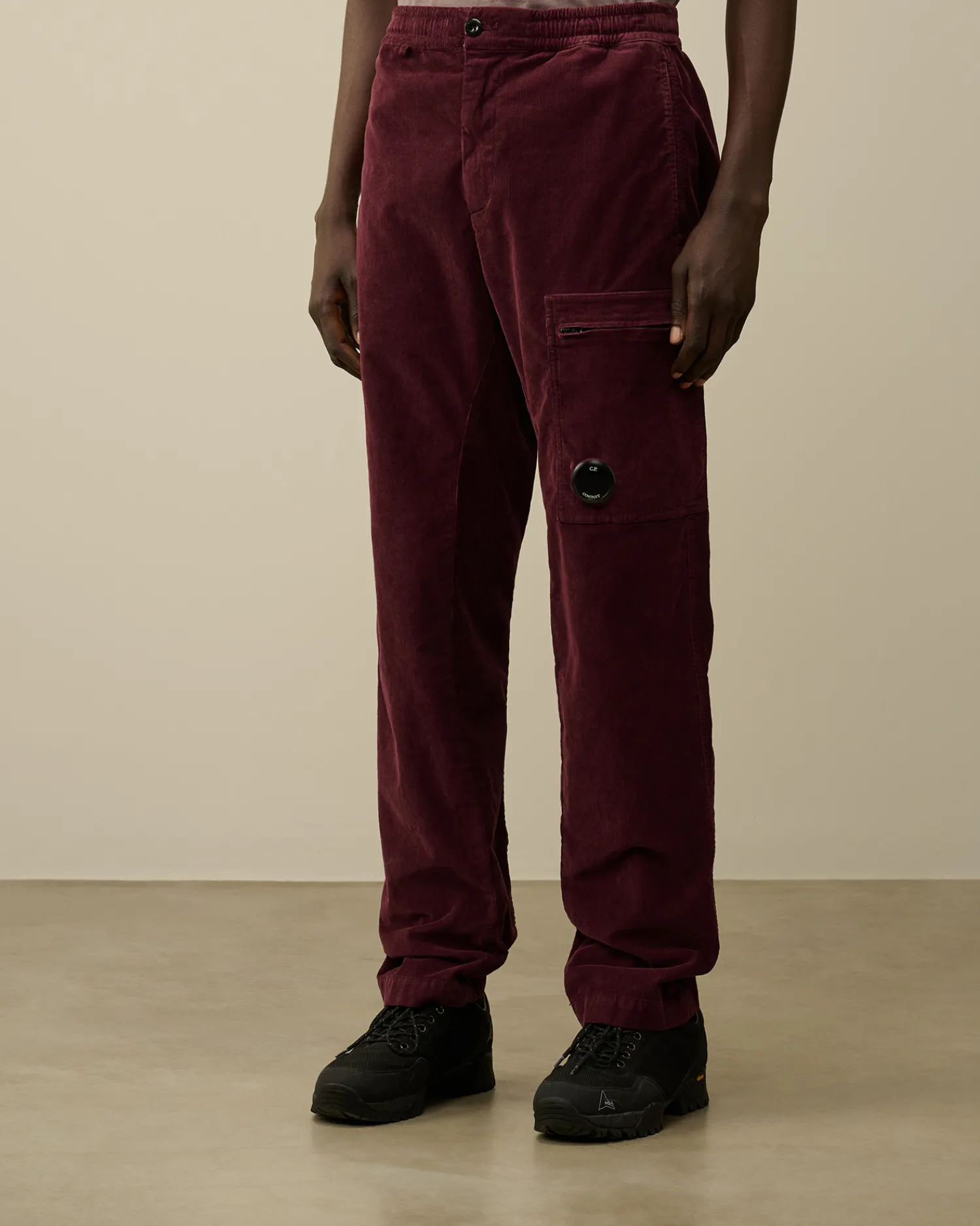 C.P. Company Pantaloni>Corduroy Lens Cargo Pants Potent Purple