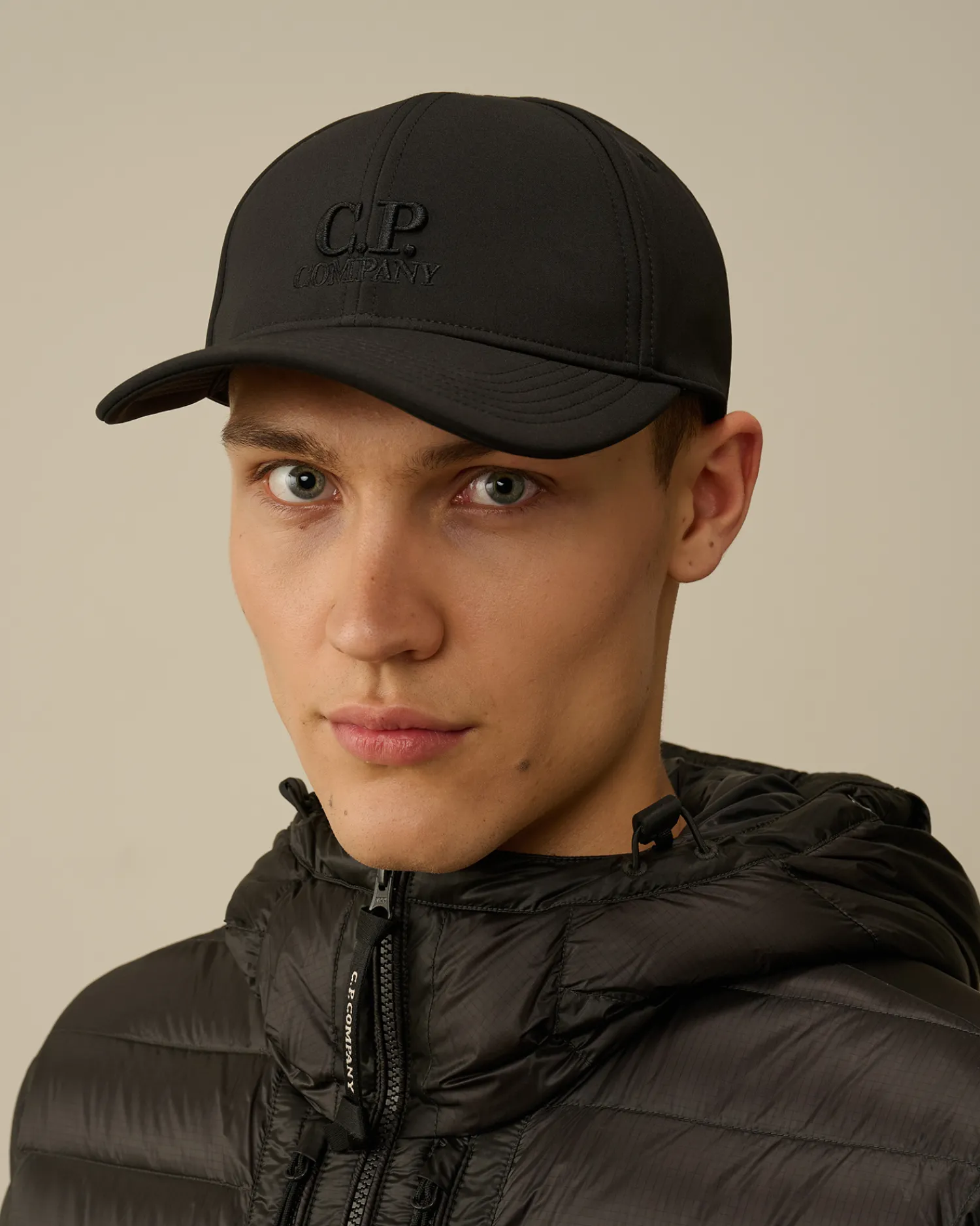 C.P. Company Cappelli>C.P. Shell-R Logo Cap Black