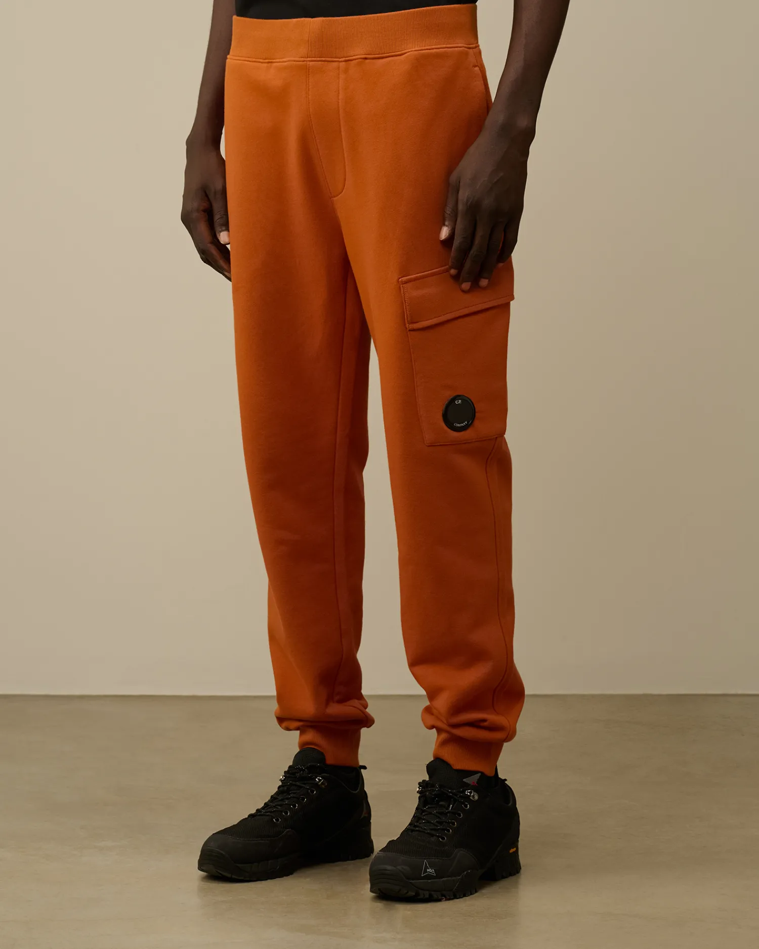 C.P. Company Tute & Shorts>Diagonal Raised Fleece Cargo Sweatpants Bombay Brown